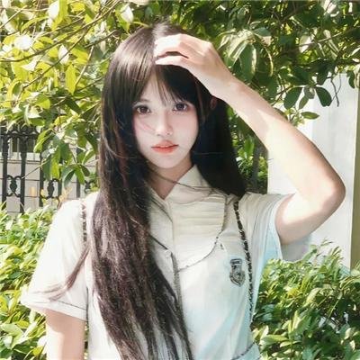 在江边
